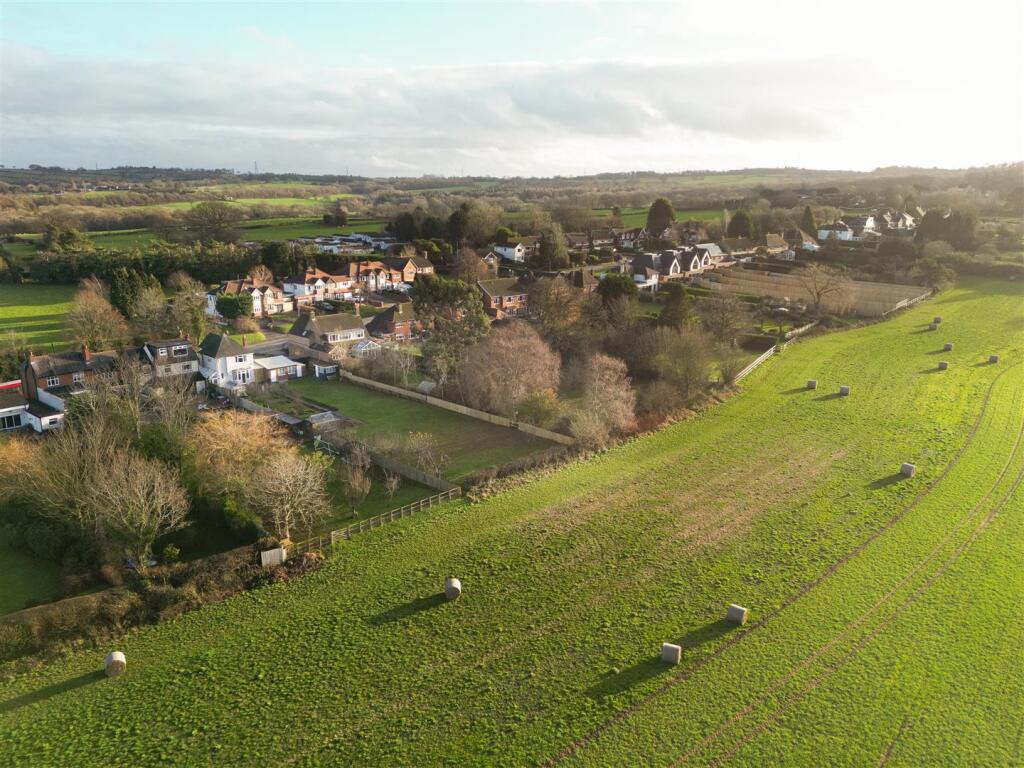 Additional image 35 of Bromsgrove Road, Hunnington, Halesowen