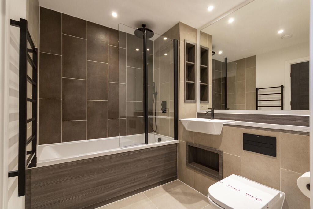 Additional image 5 of The Regent, Snow Hill Wharf, Shadwell Street, Birmingham, B4