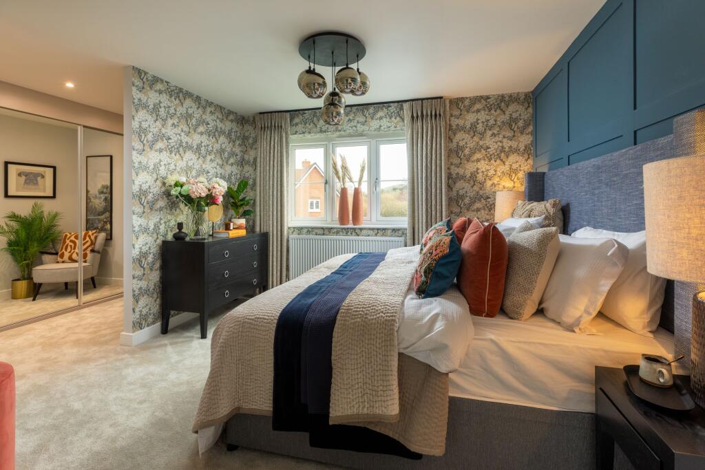 Additional image 8 of Whitford Road
Bromsgrove
B61 7ED