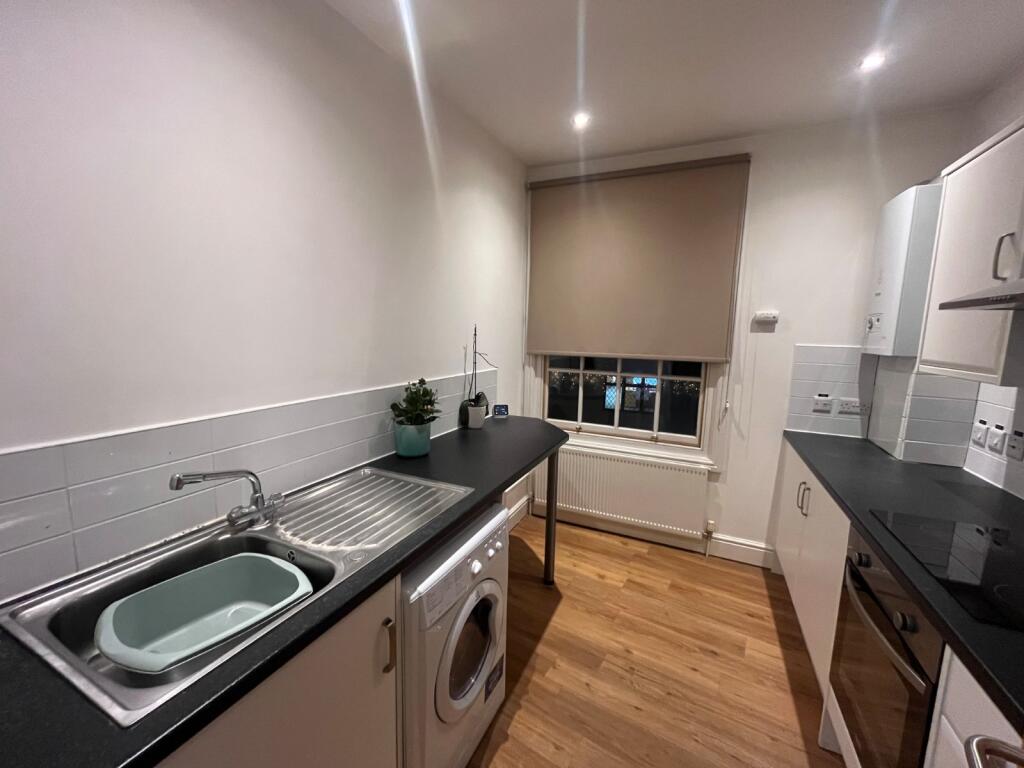 Additional image 6 of The Square, Alvechurch, Birmingham, Worcestershire, B48