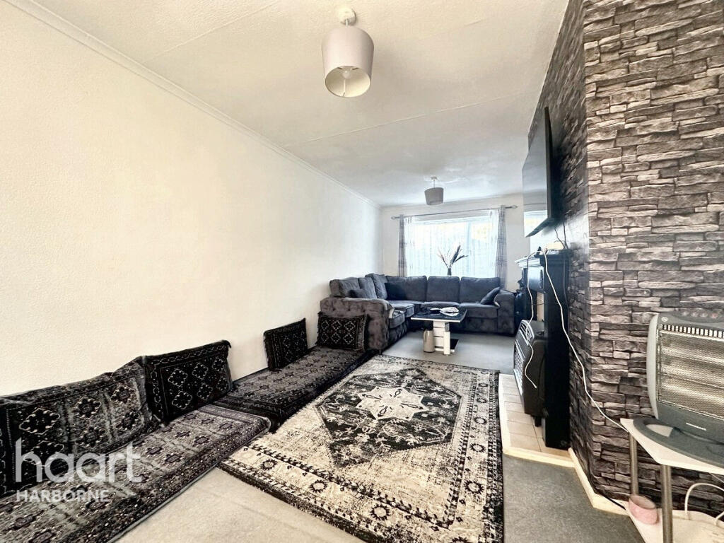 Additional image 2 of Tarrant Grove, Quinton