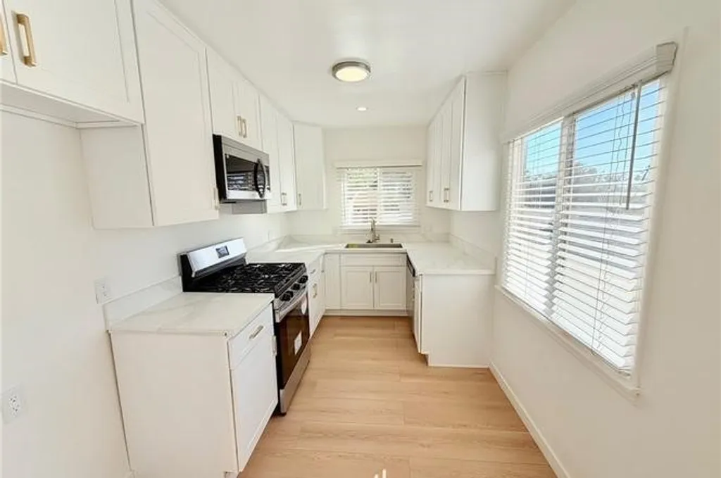 Additional image 10 of 4644 Lowell Ave, La Crescenta, CA 91214