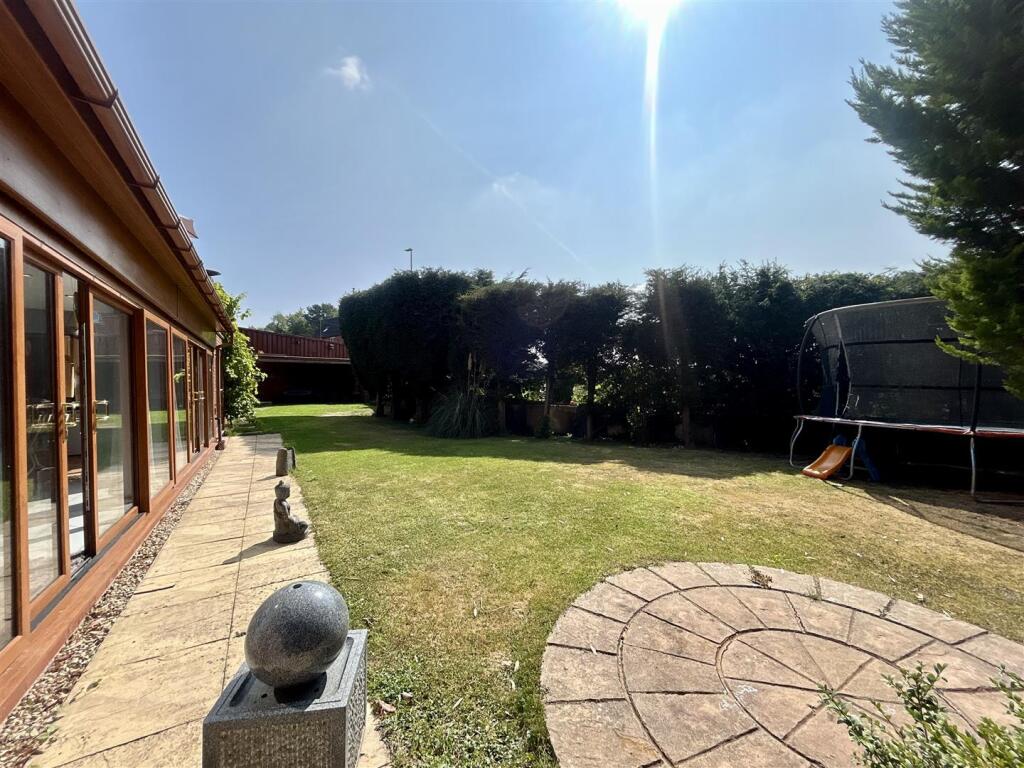 Additional image 32 of Halesowen Road, Cradley Heath