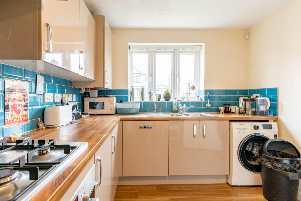 Additional image 2 of Long Lane, Halesowen, West Midlands, B62