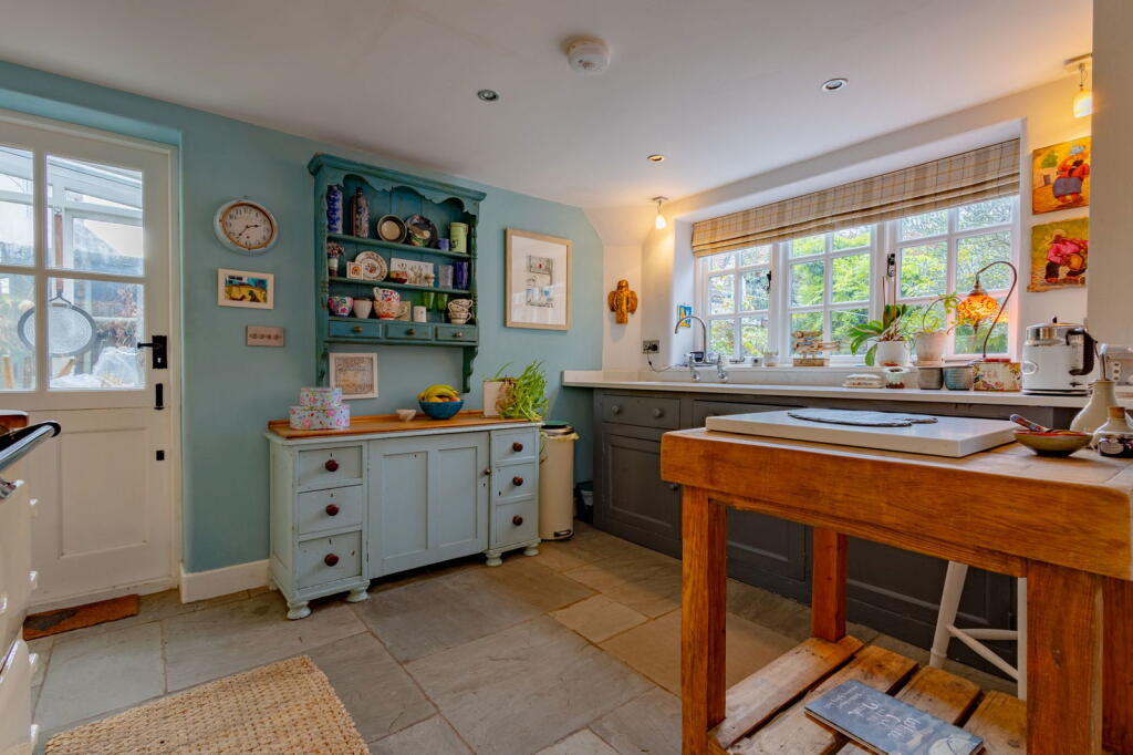 Additional image 7 of Rune Cottage, High Street, Bidford-on-Avon B50 4AF