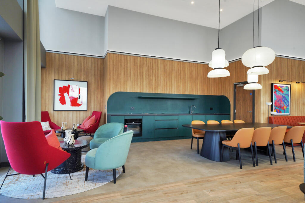 Additional image 16 of Guild Point