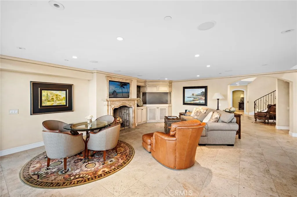 Additional image 54 of 900 E Balboa Blvd, Newport Beach, CA 92661