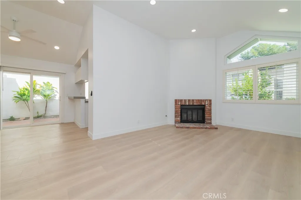 Additional image 27 of 9 Wintermist, Irvine, CA 92614