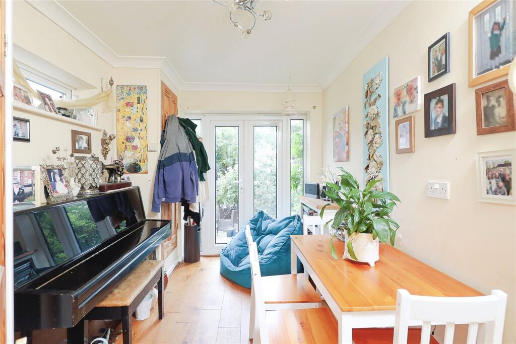 Additional image 6 of Park Avenue, Coleshill, Birmingham, Warwickshire, B46