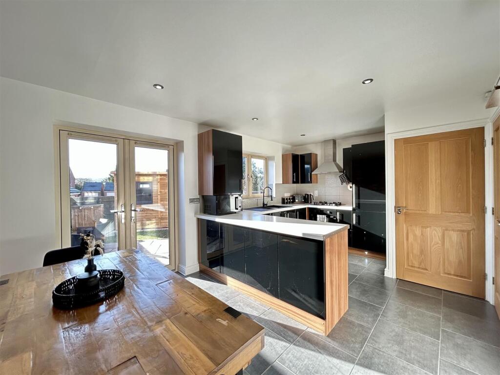 Additional image 9 of Ashfield Grove, Halesowen