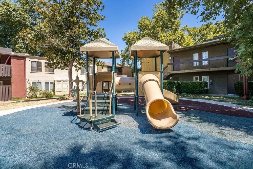 Additional image 12 of 18350 Hatteras Unit 138, Tarzana, CA 91356