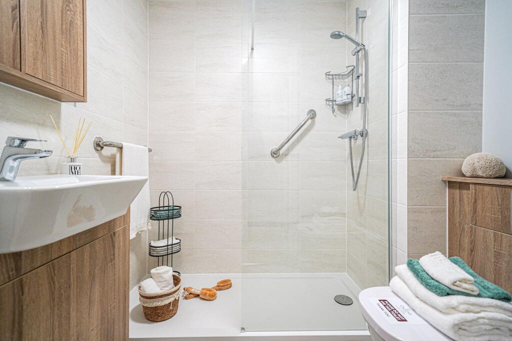 Additional image 9 of St Nicolas Lodge, Kings Norton, Birmingham