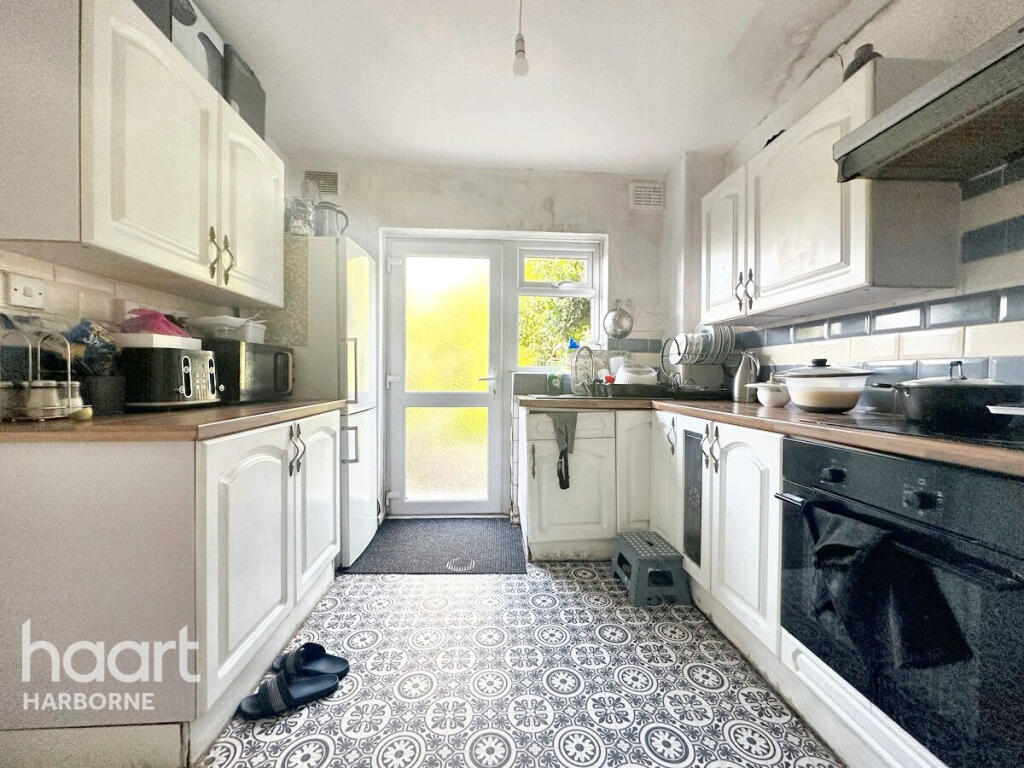 Additional image 6 of Tarrant Grove, Quinton