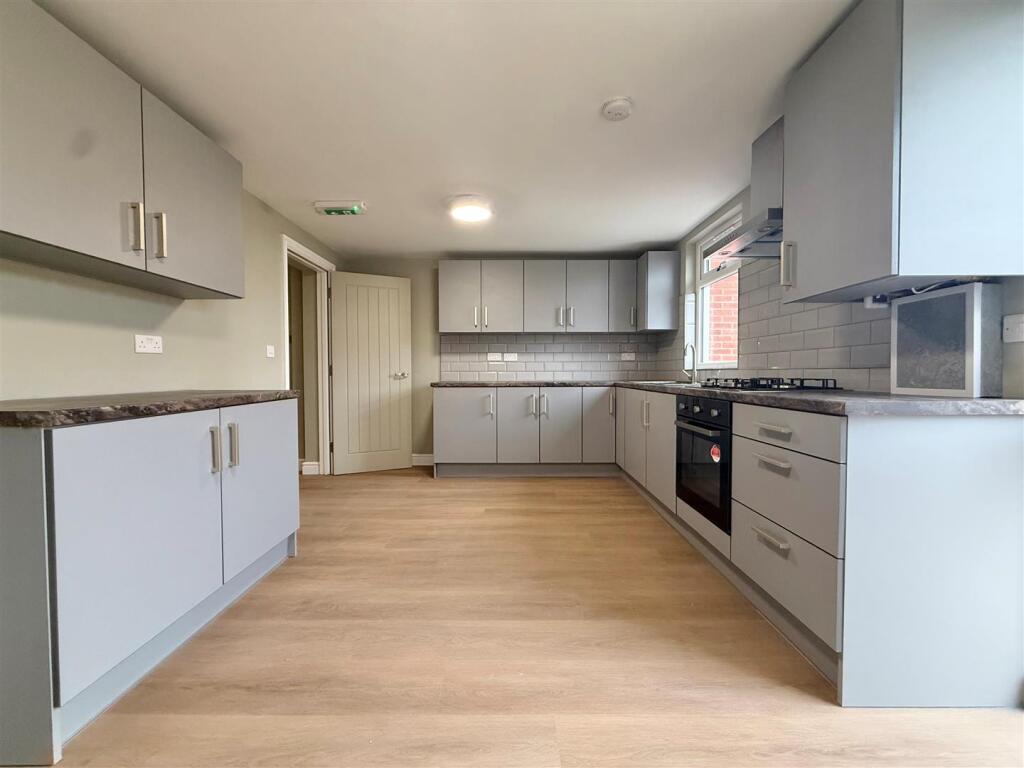 Additional image 17 of Mayfield Road, Halesowen