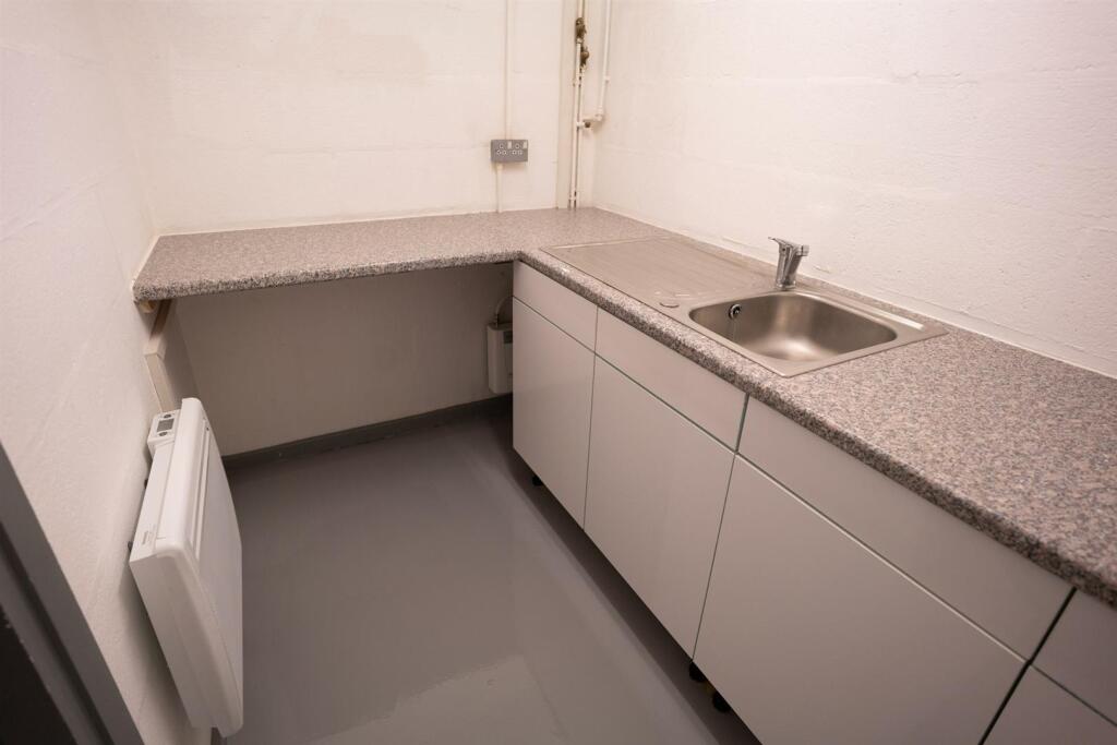 Additional image 18 of Arden Business Centre Alcester B49 6HW