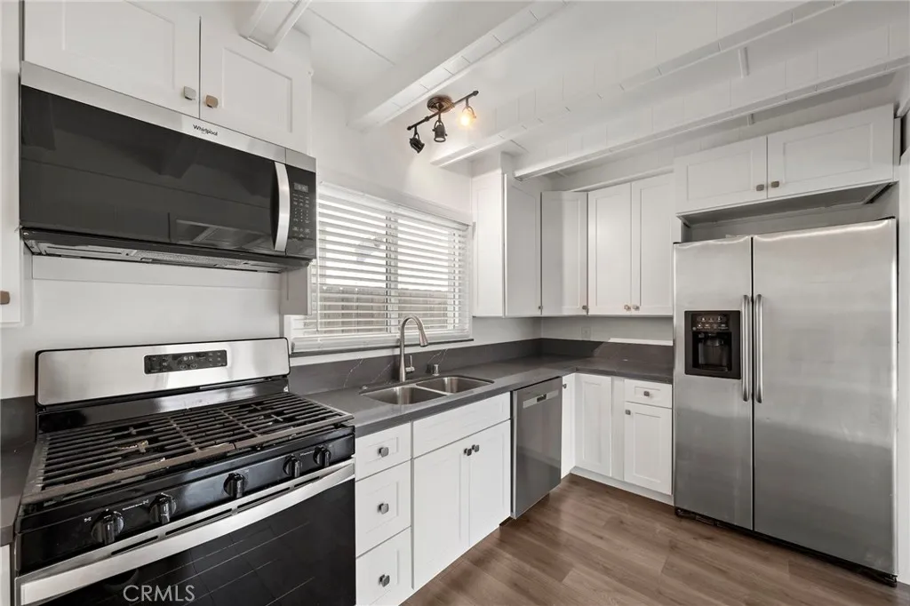 Additional image 10 of 3212 2nd Ave, Corona Del Mar, CA 92625