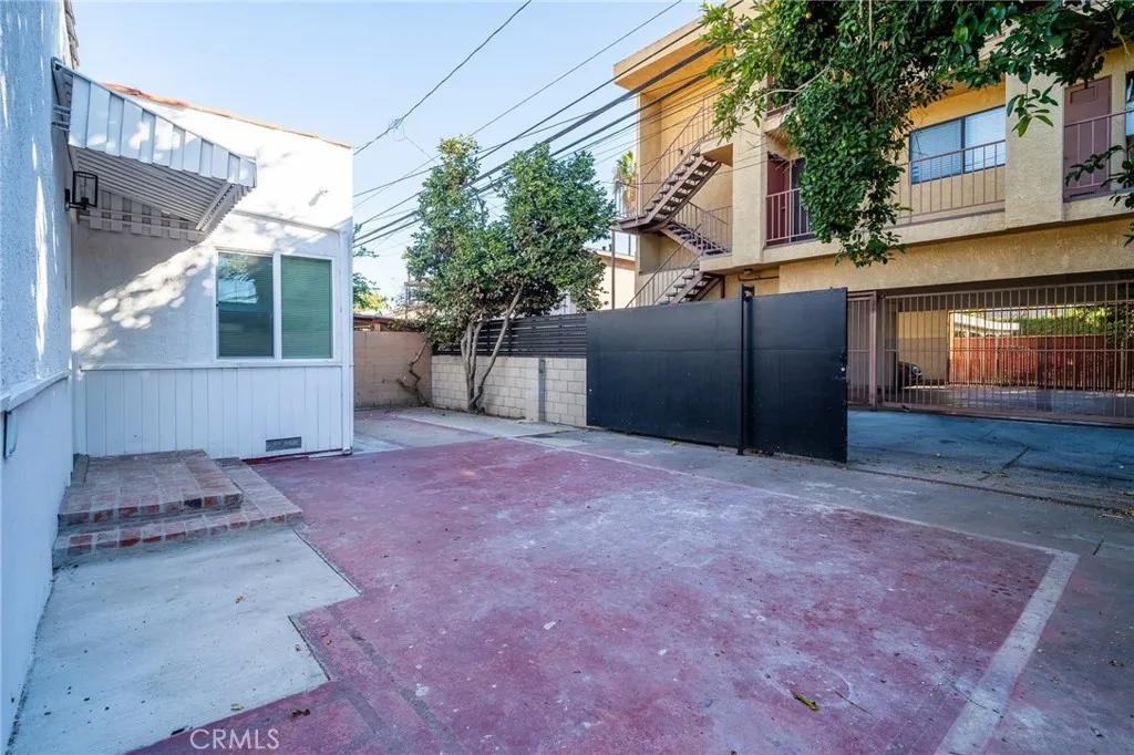 Additional image 20 of 2370 Pine Ave, Long Beach, CA 90806