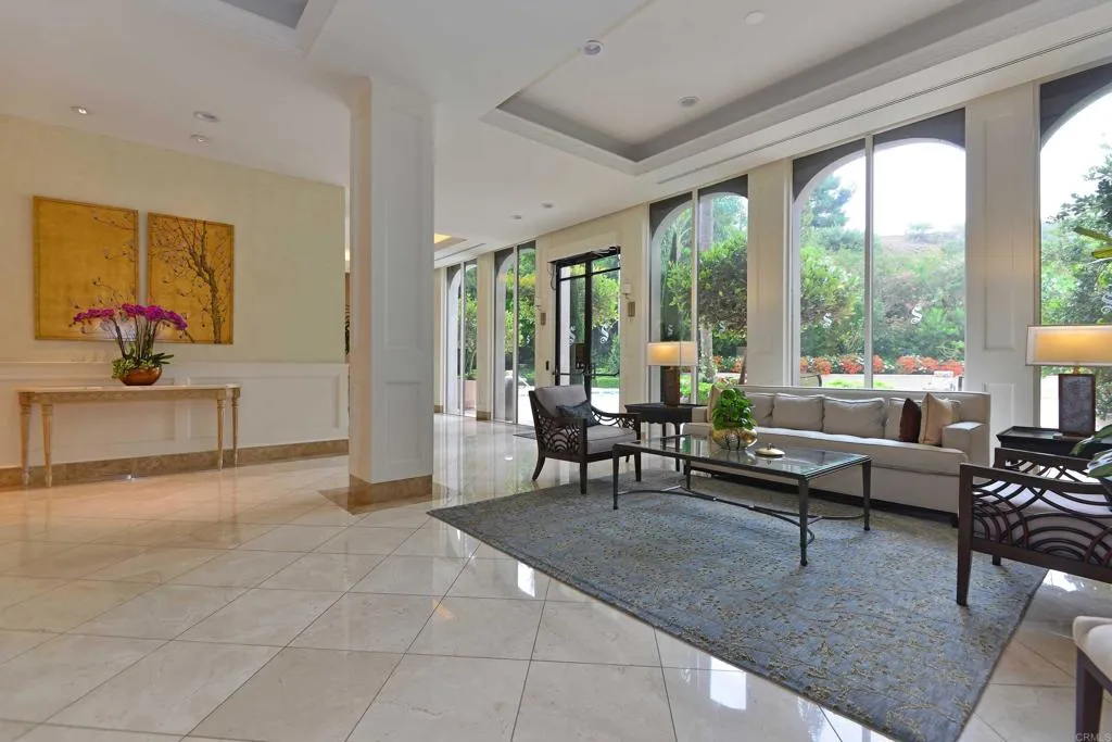 Additional image 41 of 1001 Genter St Unit 6j, La Jolla, CA 92037