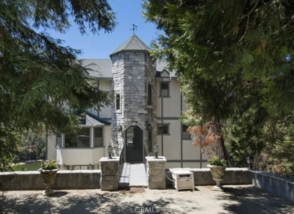 Additional image 3 of 652 Arbula Drive, Crestline, CA 92325