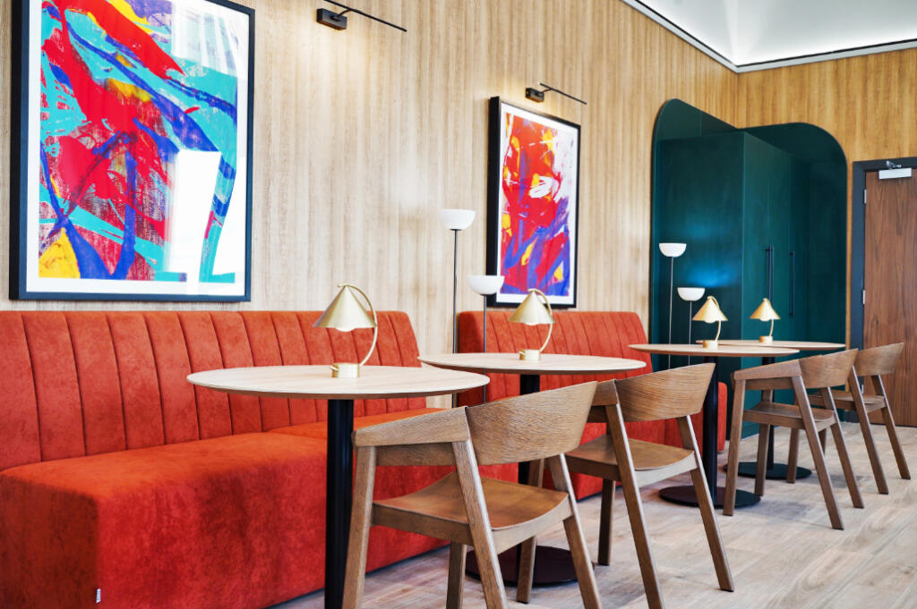 Additional image 14 of Guild Point