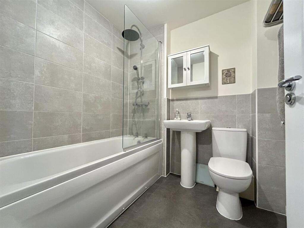 Additional image 10 of Thomson Grove, Halesowen