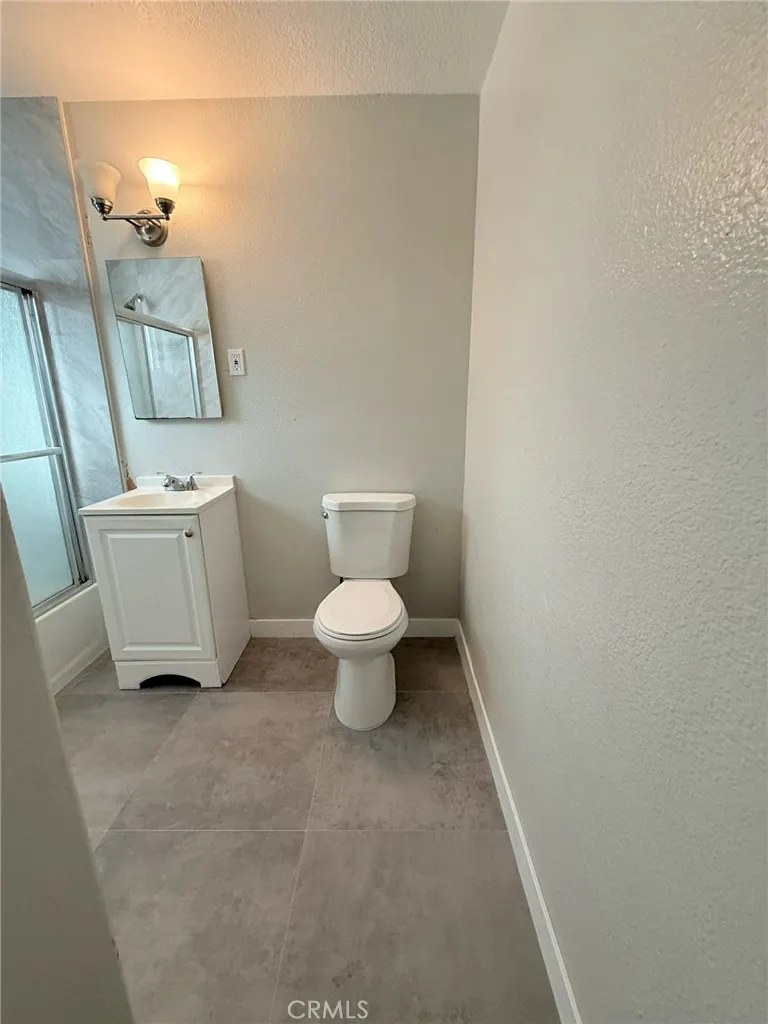 Additional image 30 of 924 W Chestnut Unit 1/2, Santa Ana, CA 92703