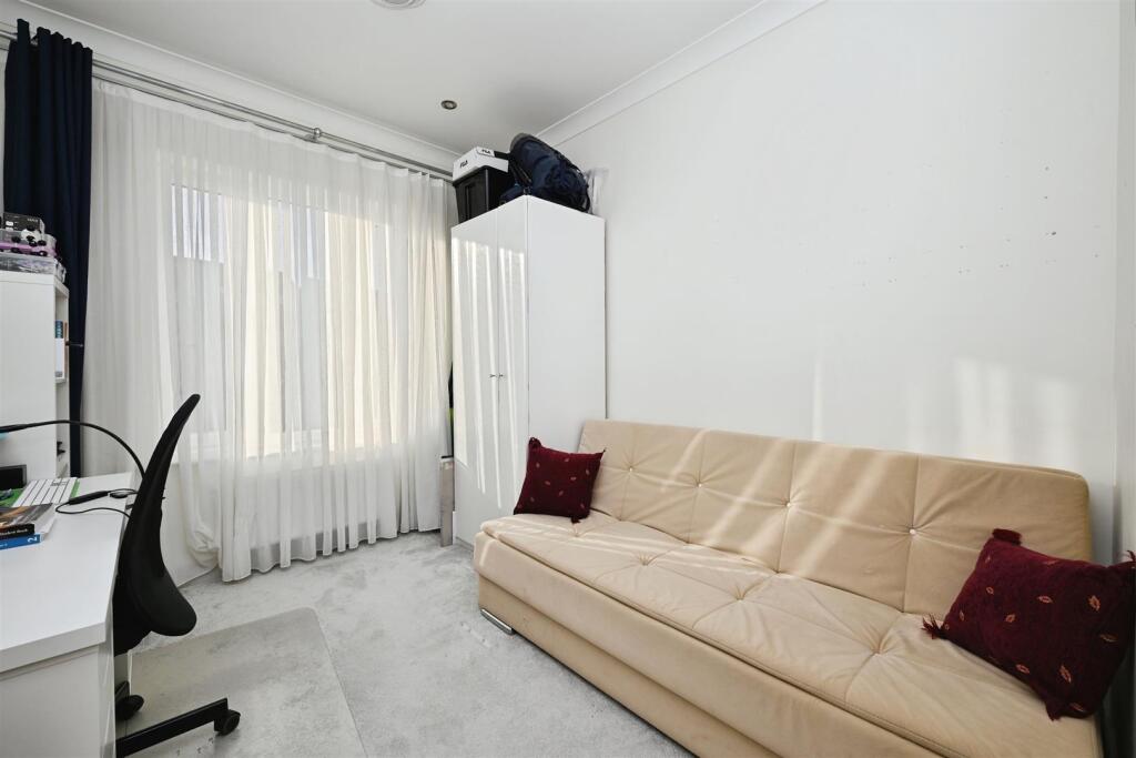 Additional image 19 of Beaufort Drive, Birmingham