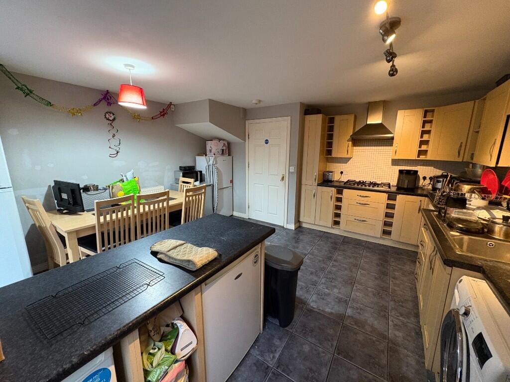 Additional image 3 of Warmstry Road, Bromsgrove, Worcestershire, B60