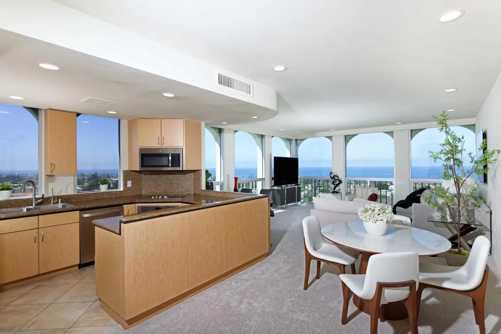 Additional image 23 of 1001 Genter St Unit 6j, La Jolla, CA 92037