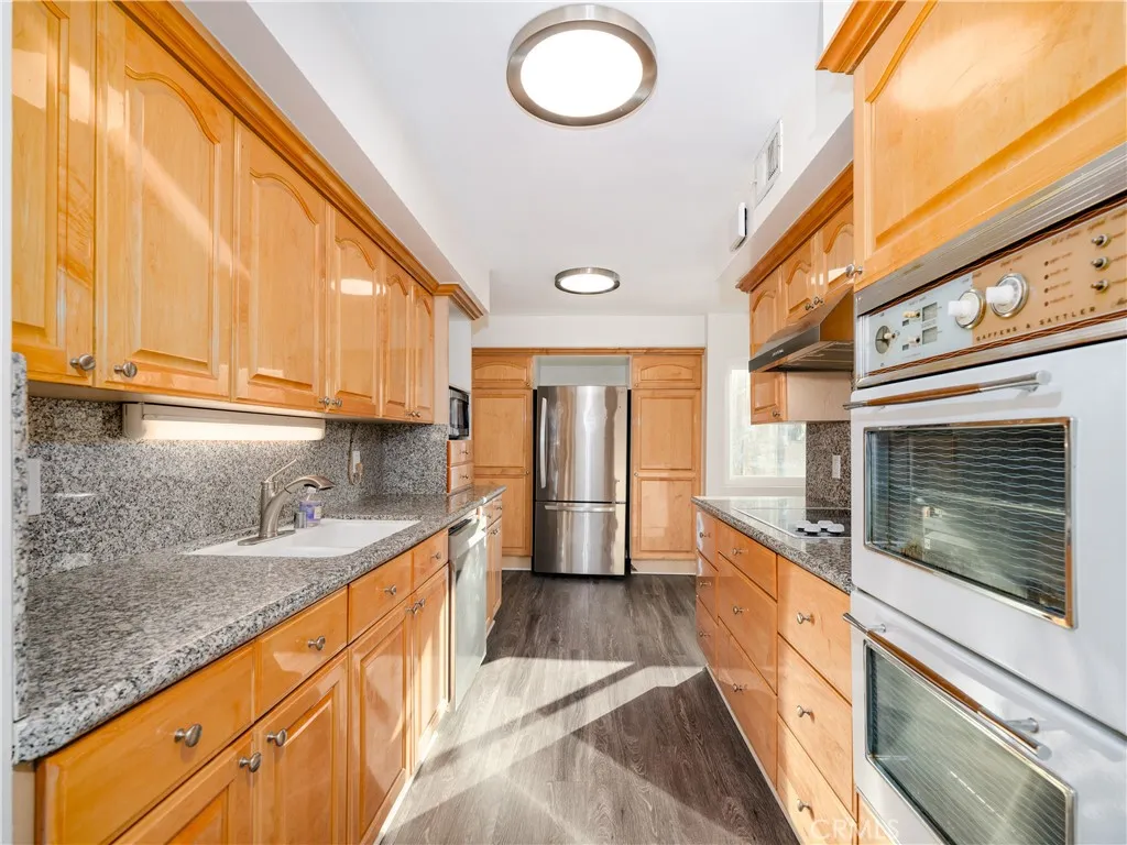 Additional image 11 of 5411 Tyrone, Sherman Oaks, CA 91401