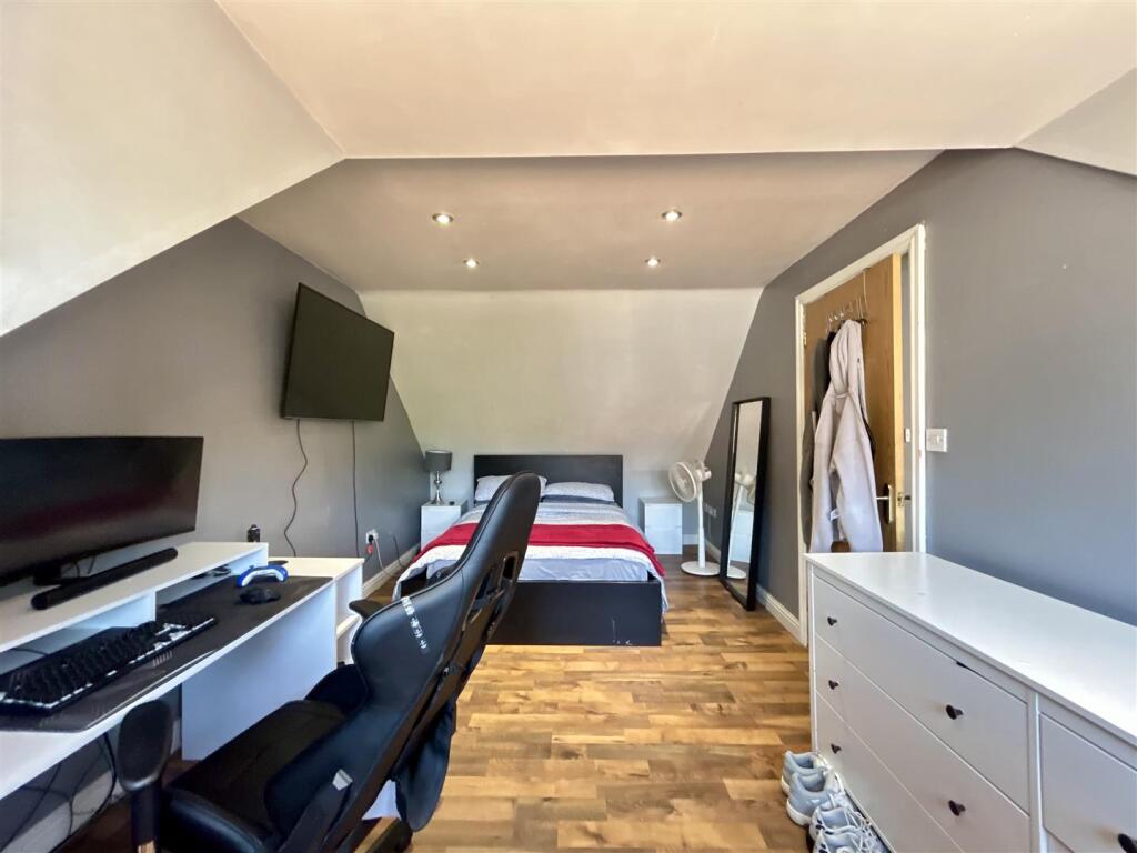 Additional image 25 of Halesowen Road, Cradley Heath