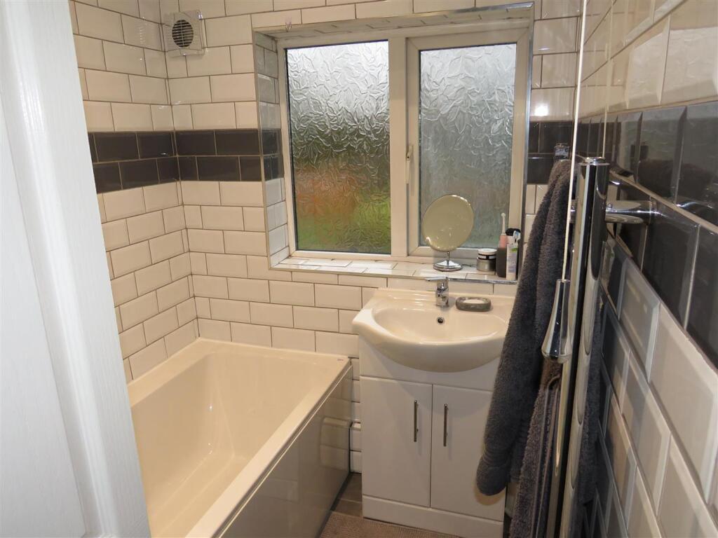 Additional image 8 of Thistledown Road, Shard End, Birmingham