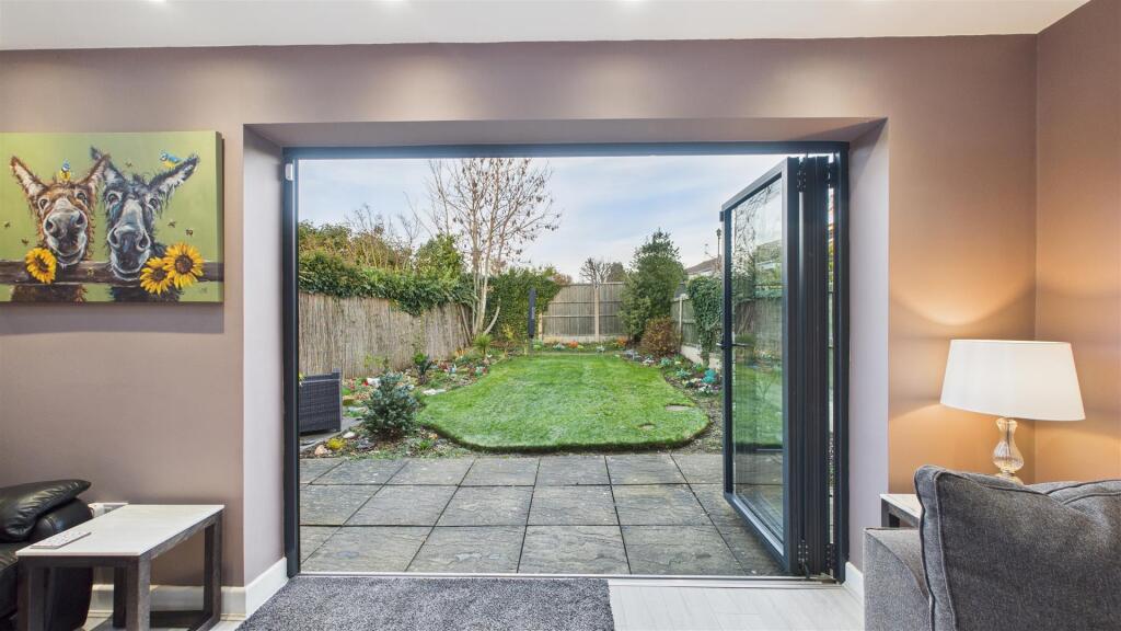 Additional image 33 of Cherry Orchard Avenue, Halesowen