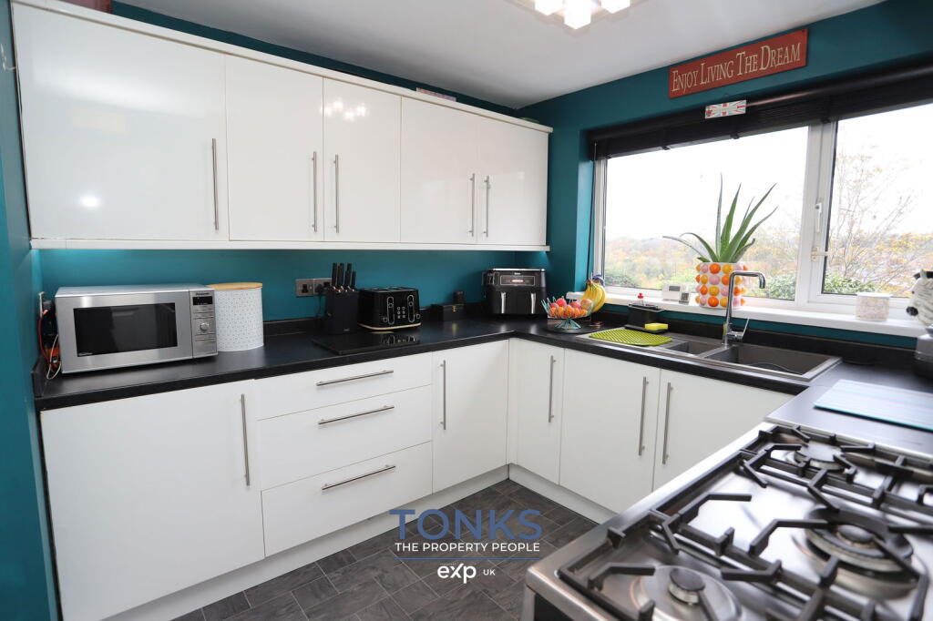 Additional image 6 of Moorfield Drive, Halesowen, B63 3TQ