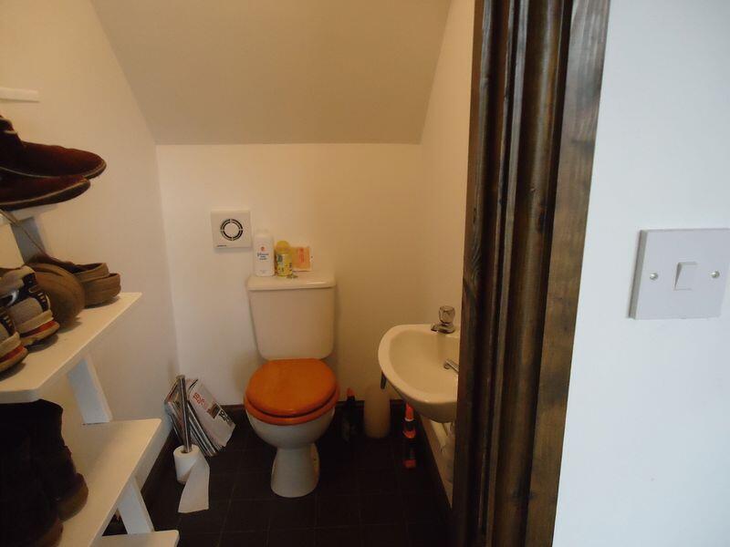 Additional image 7 of 2 bed detached barn in Alvechurch/Barnt Green.