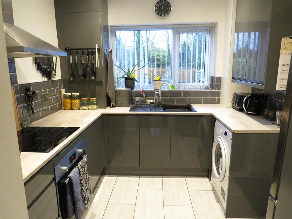 Additional image 4 of Thistledown Road, Shard End, Birmingham