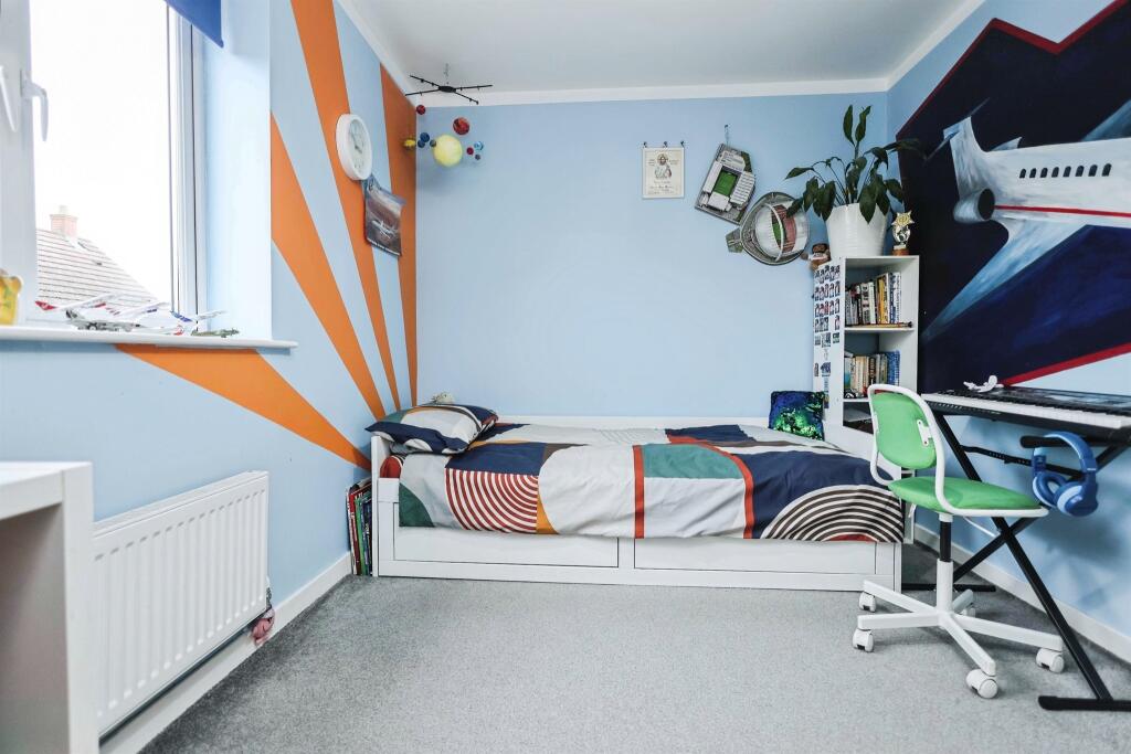 Additional image 11 of Somerton Drive, Marston Green, BIRMINGHAM