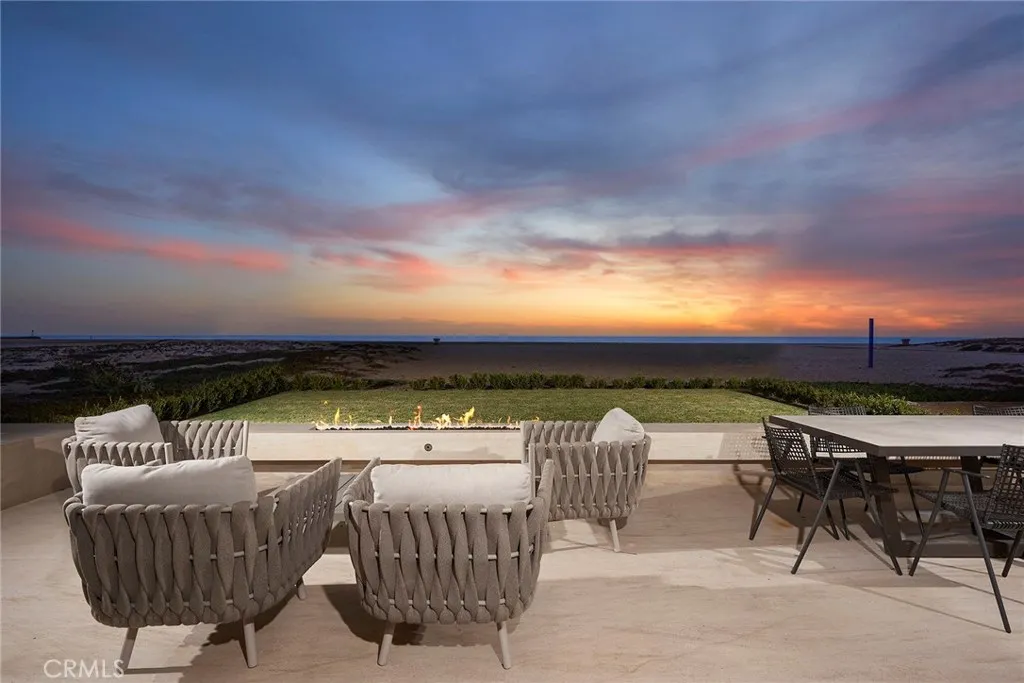 Additional image 3 of 2108 E Oceanfront, Newport Beach, CA 92661