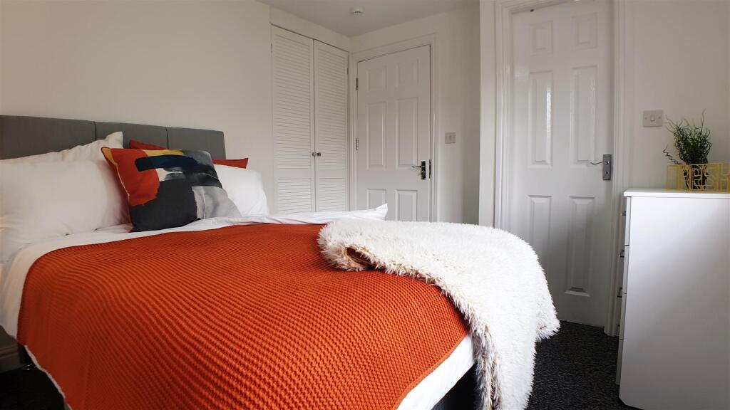 Additional image 18 of Court Oak Road, Birmingham