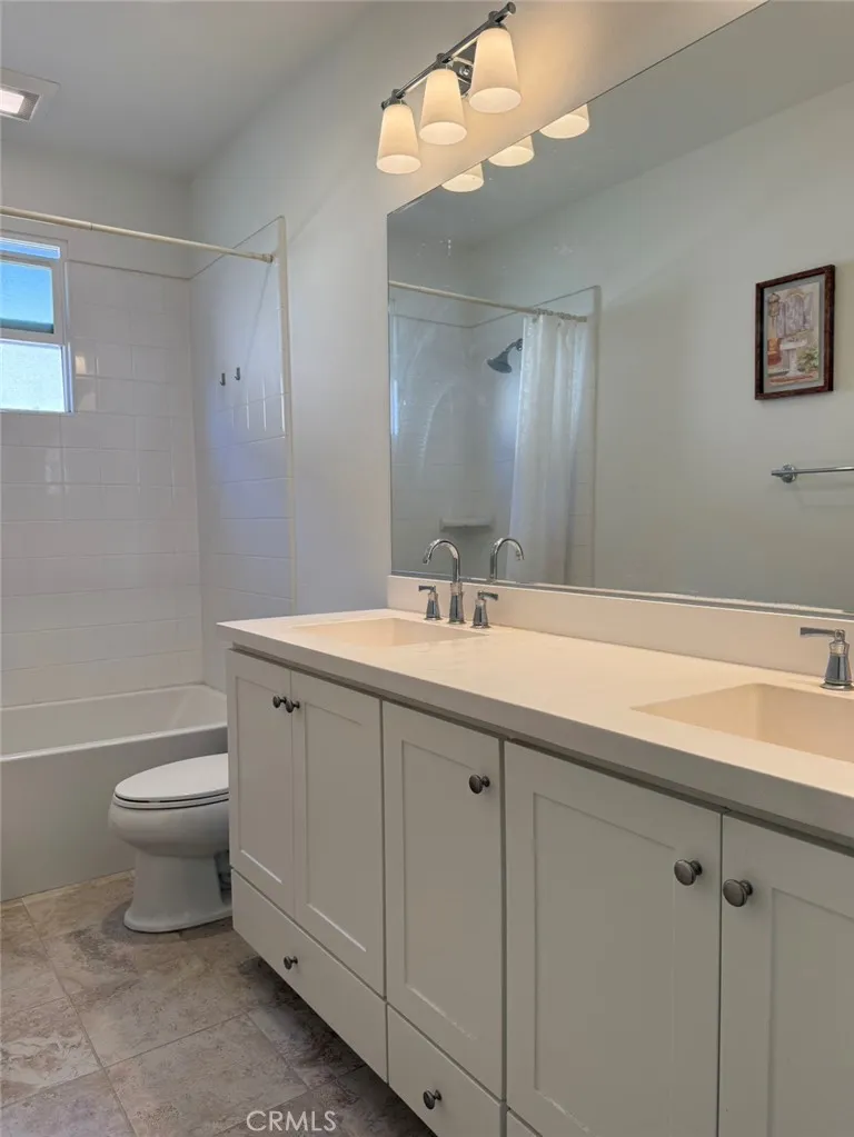 Additional image 32 of 146 Working Rnch, Irvine, CA 92602