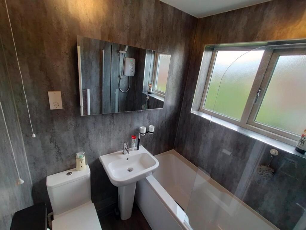 Additional image 4 of Apperley Way, Halesowen