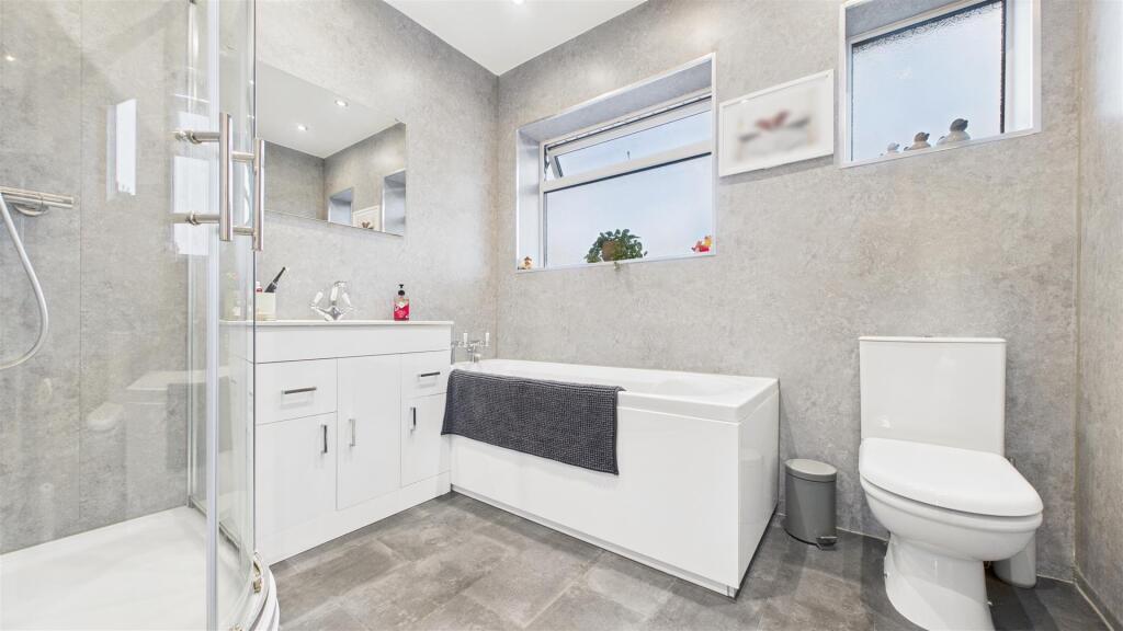 Additional image 27 of Cherry Orchard Avenue, Halesowen