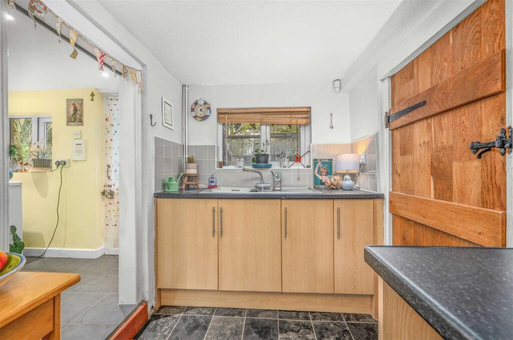 Additional image 6 of Evesham Road, Cookhill, Alcester