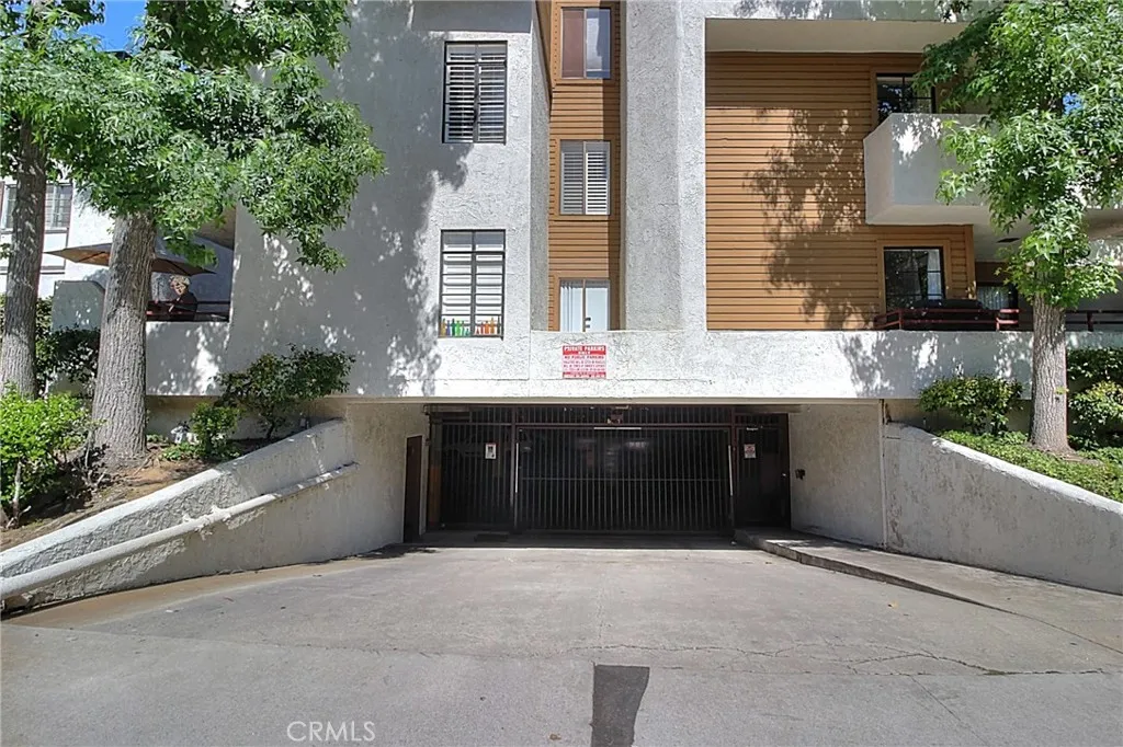Additional image 80 of 400 N Louise Street Unit 205, Glendale, CA 91206