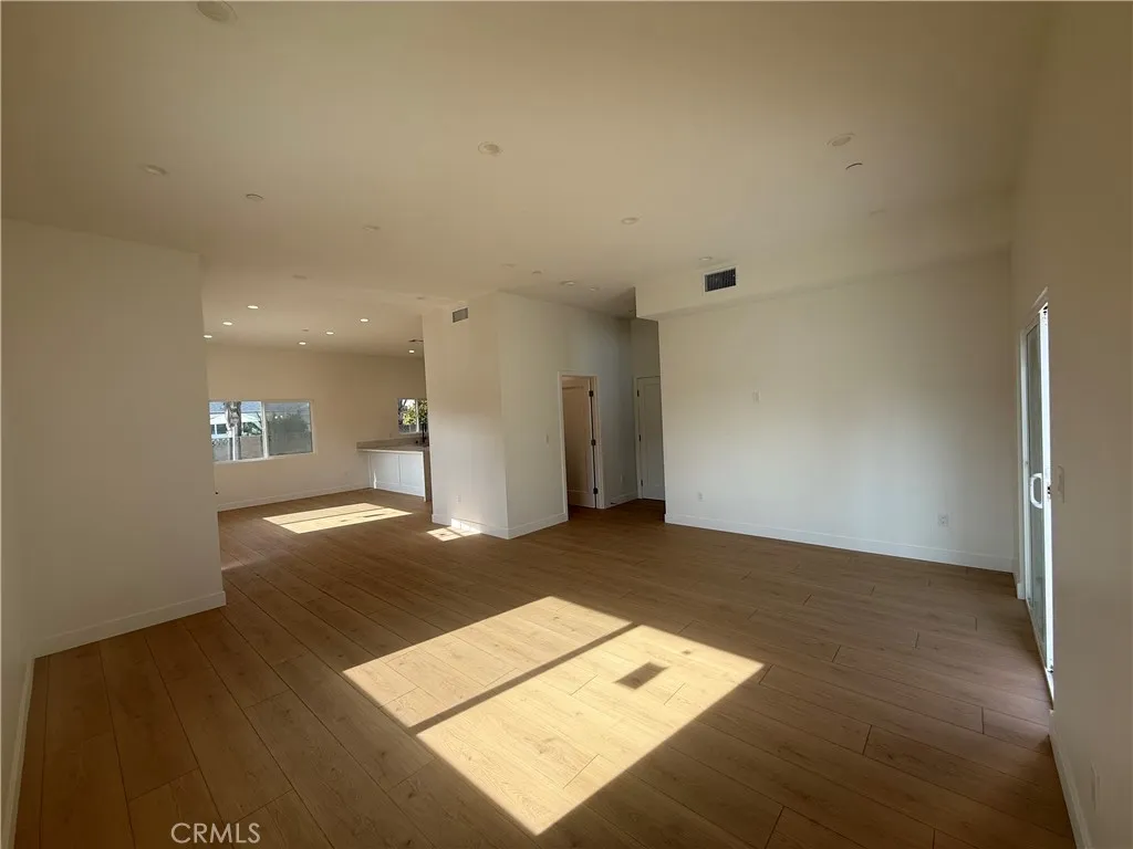 Additional image 3 of 13507 Cantara Street, Panorama City, CA 91402
