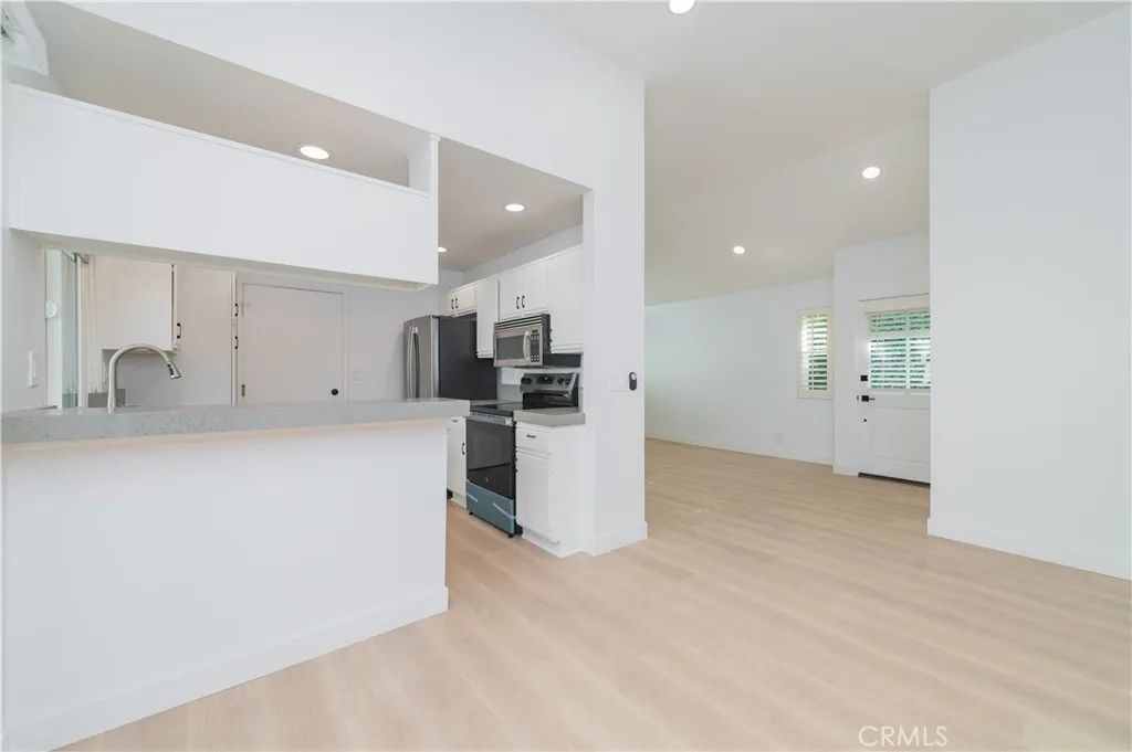 Additional image 13 of 9 Wintermist, Irvine, CA 92614