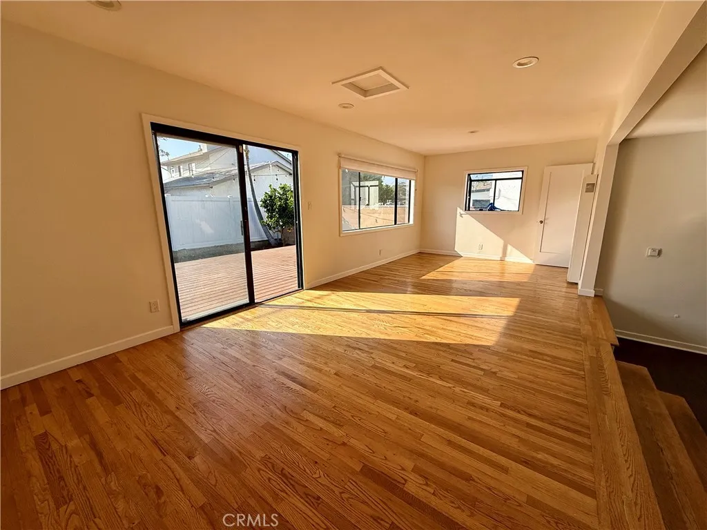 Additional image 32 of 14621 Fonthill Avenue, Hawthorne, CA 90250