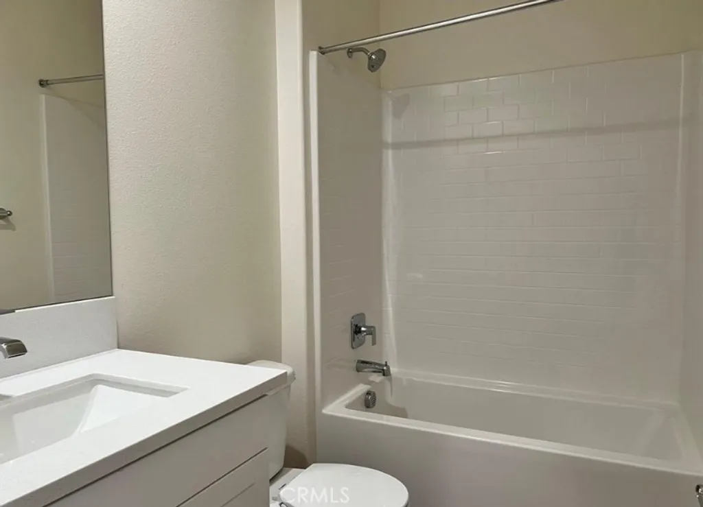 Additional image 8 of 130 Grove Court, Perris, CA 92571