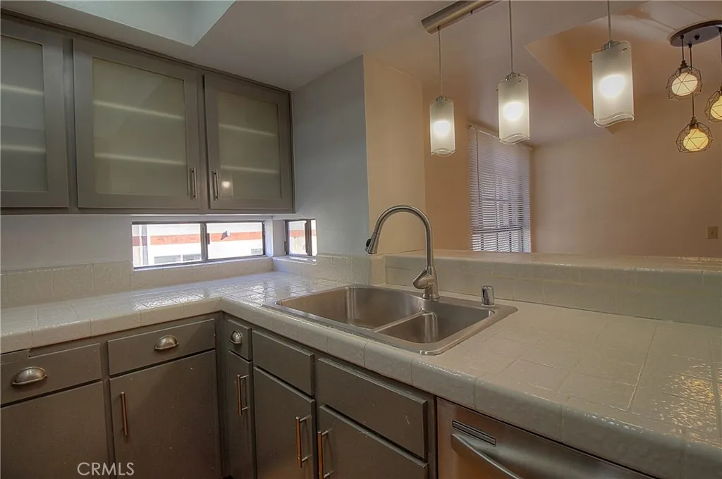 Additional image 56 of 400 N Louise Street Unit 205, Glendale, CA 91206