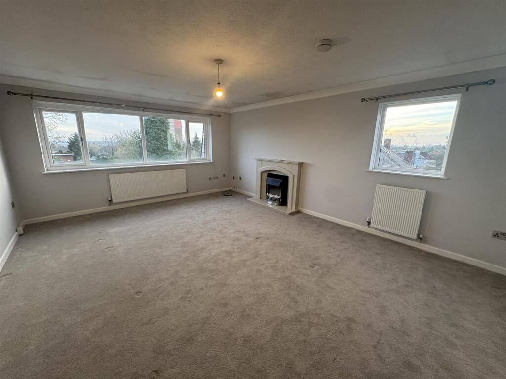 Additional image 7 of Flat 5 The Oaklands, 251 Spies Lane, Halesowen